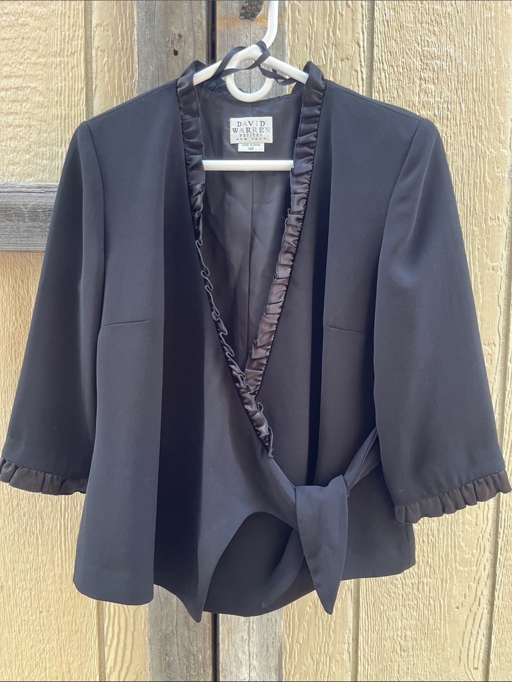 David Warren Vtg Black Wrap Crepe Blazer Ruffle Trim Jacket Tie Waist 10 Petite